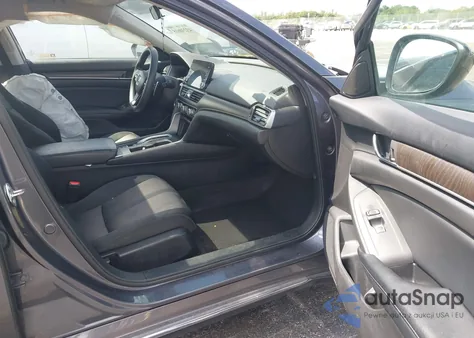 2018 Honda Accord Hybrid Ex из США, поврежденный, VIN 1HGCV3F47JA000732